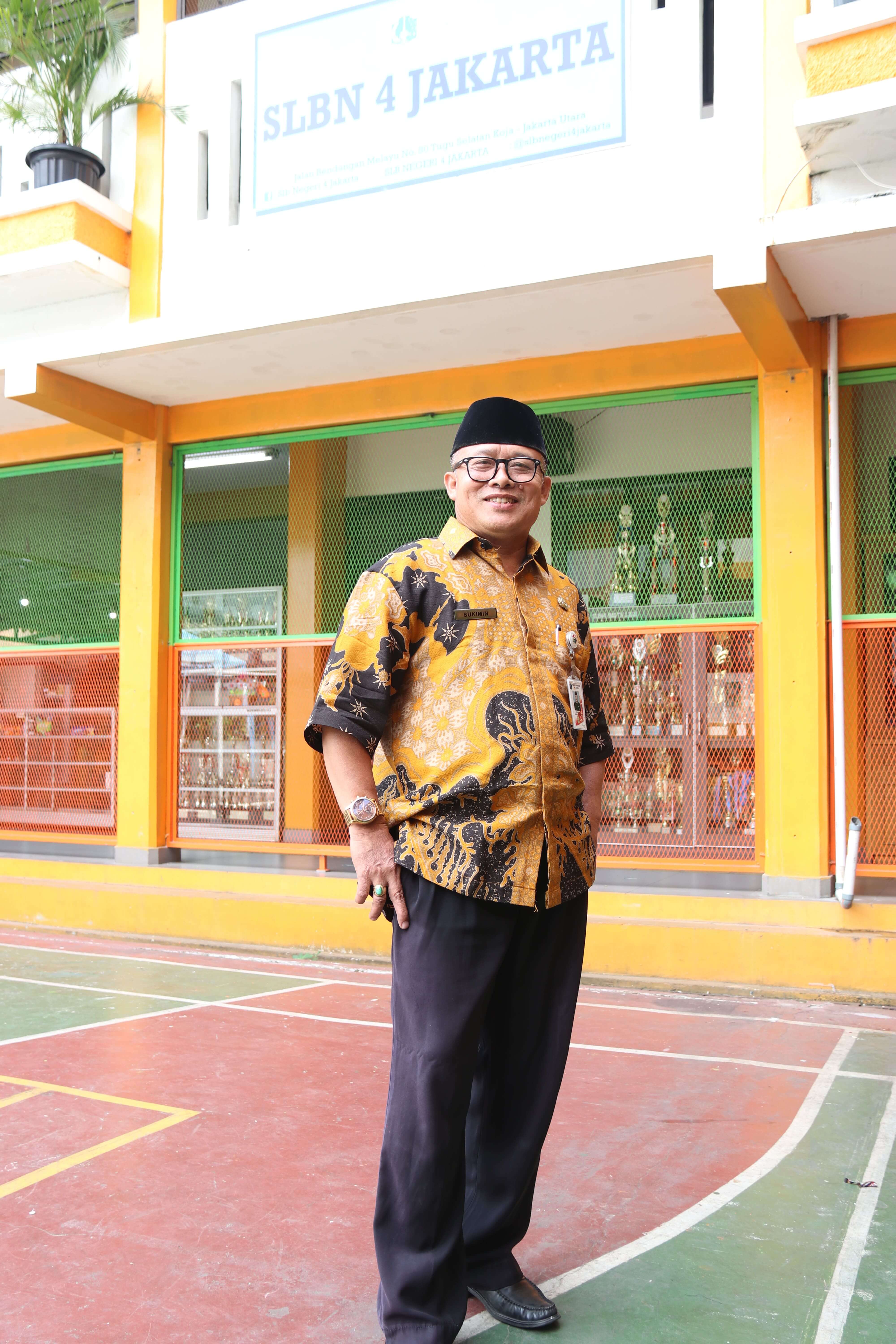 Sukimin, M.Pd (Kepala Sekolah) Sukimin, M.Pd (Kepala Sekolah)